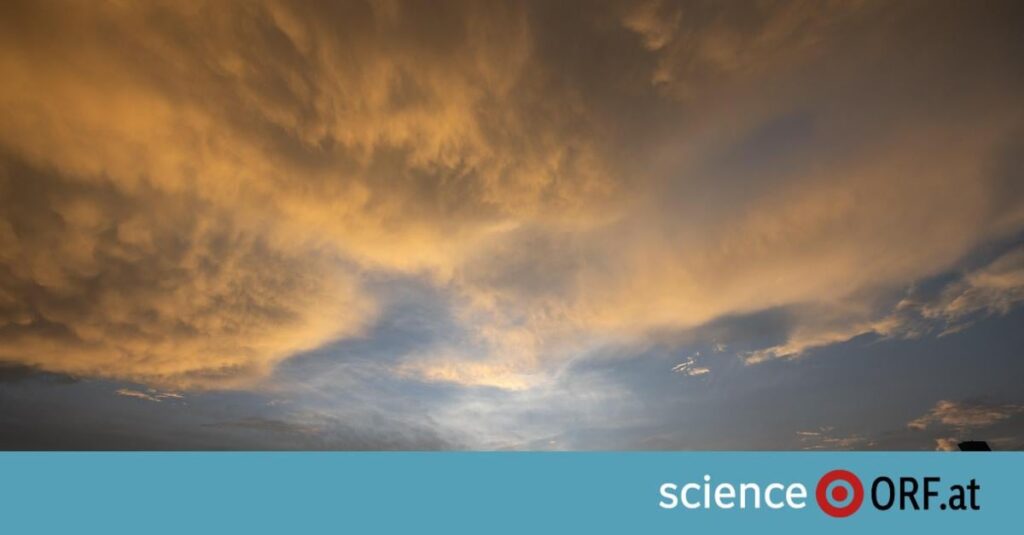 Near tipping points: Researchers warn of “hot season”