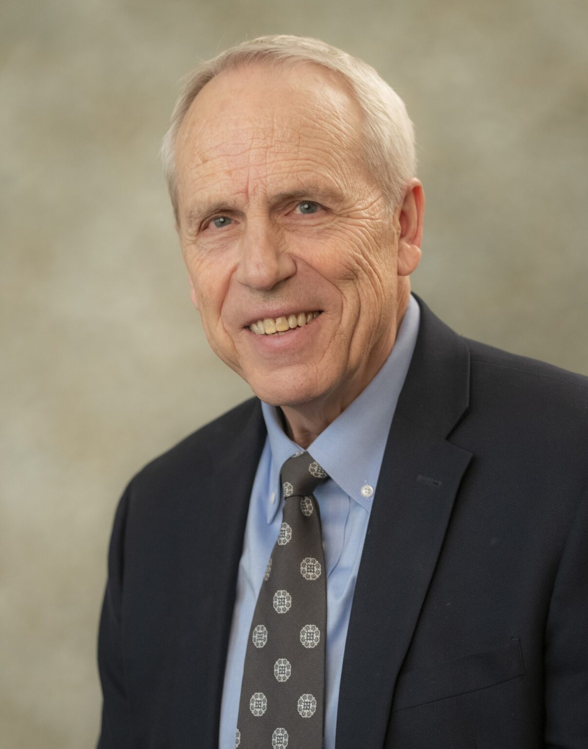 Orange City Area Health System CEO Marty Guthmiller Announces Retirement