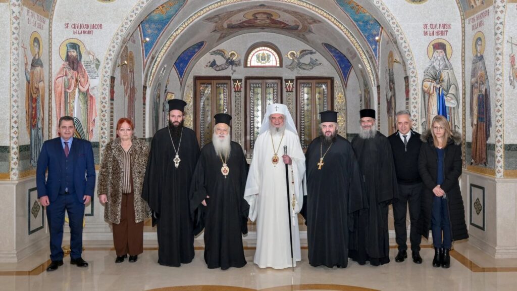 Patriarch of Romania met Metropolitan of Veroia in Bucharest to promote pilgrimage and church cooperation