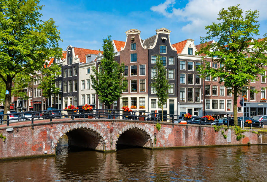 Netherlands Joins Italy, Poland, United Kingdom, United States, Scotland and More on the List of Most Spectacular Cities to Visit Each Month in 2026—Expert’s Ultimate Travel Recommendations for Unforgettable Journeys