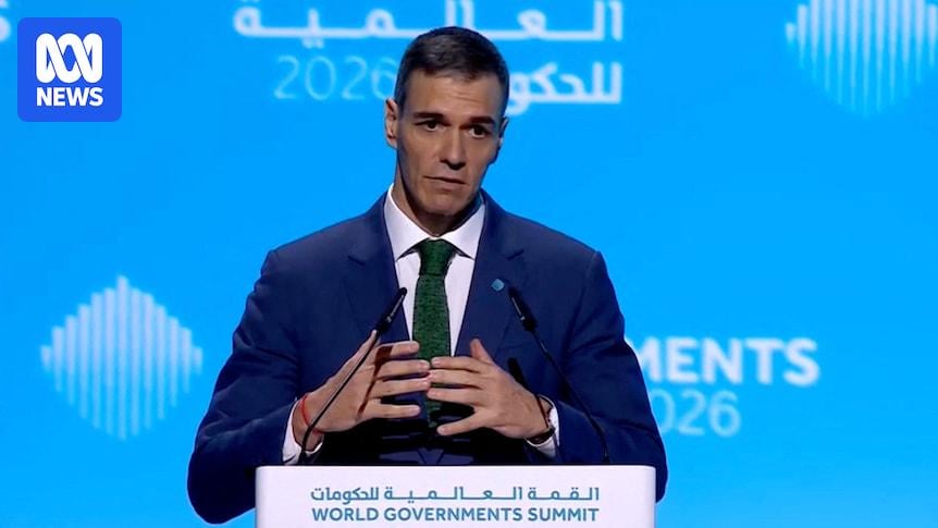 Spanish Prime Minister Pedro Sanchez announces plans to ban social media access for under-16s