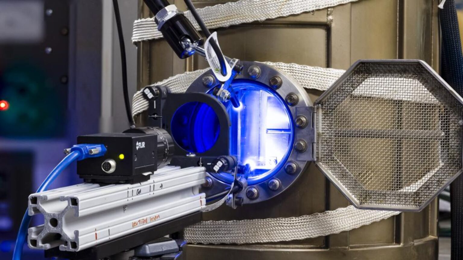 US lab tests fusion materials for strong nuclear reactor ‘blanket’ The Blueprint
