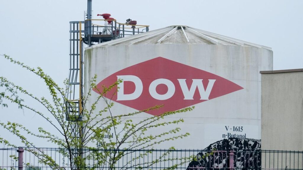Chemical maker Dow is cutting 4,500 jobs, will rely on AI