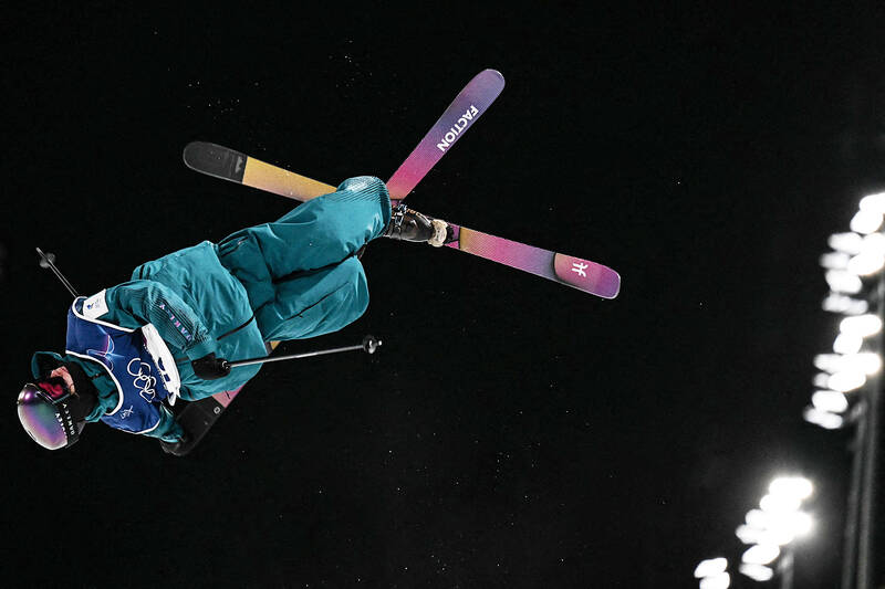 Estonian ‘dark horse’ clinches silver