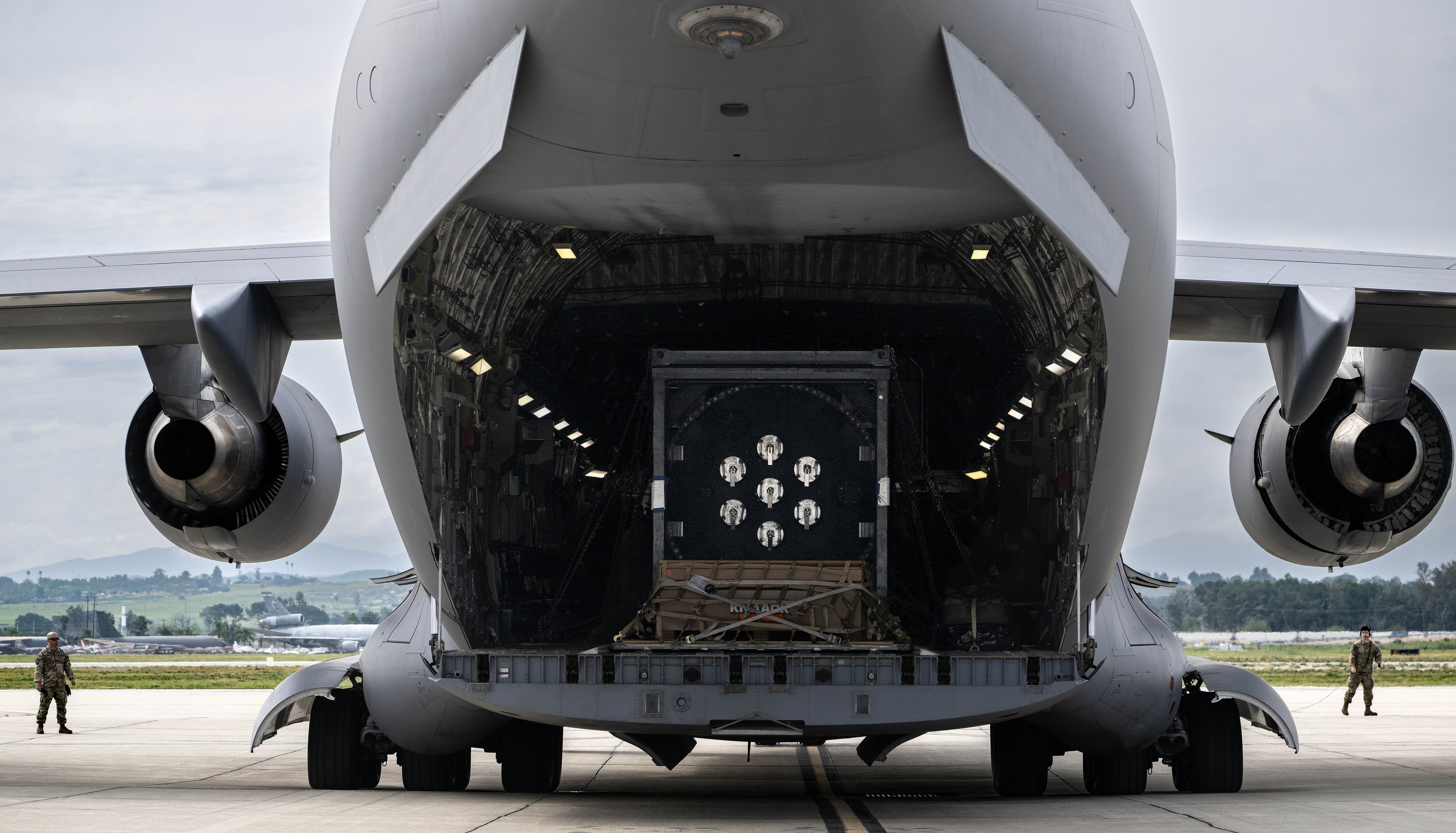 An Air Force C-17 is loaded with a ânext-generationâ nuclear...