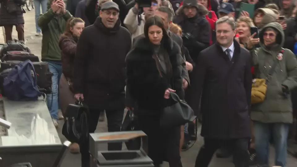 "Thieves, thieves": Citizens and students waited for Selaković and the other defendants in front of the Special Court