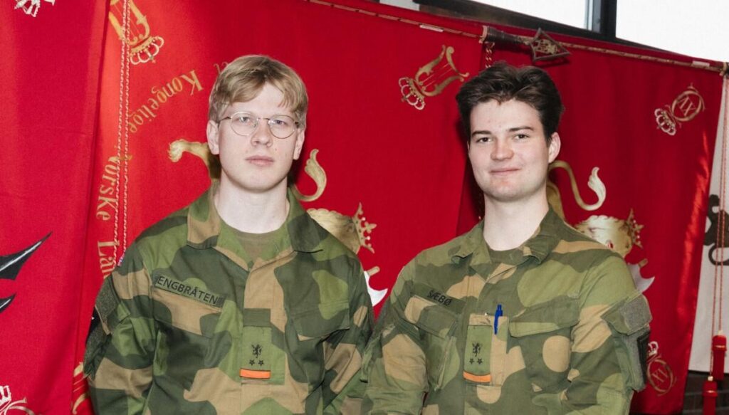This is what students do if there is a war: 1 in 5 would flee