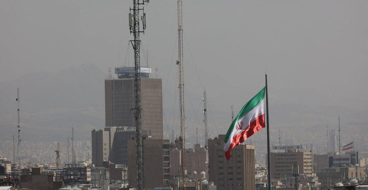 LIVE: The entire Middle East is on fire after Israel and the US attacked Iran – Explosions in Saudi Arabia, the Emirates, Kuwait