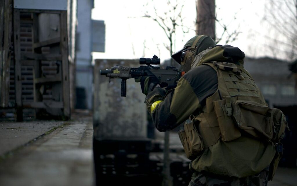 INTELLIGENCE SERVICE OF THIS COUNTRY CLAIMS: Russians in Serbia trained about 150 people for secret attacks in Europe!