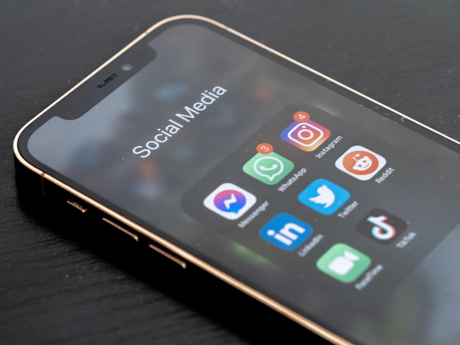Spain and Greece plan new restrictions on social media access for teens