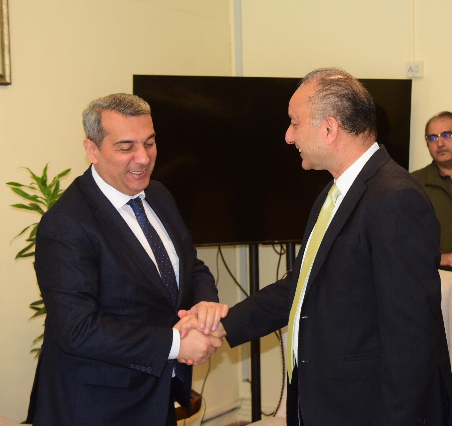 Azerbaijan Invites Pakistan to World Urban Forum in Baku Azerbaijan Invites Pakistan to World Urban Forum in Baku