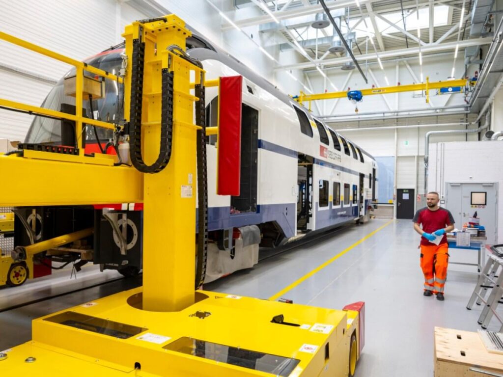 Ex-Swiss railway manager charged with multi-million franc fraud