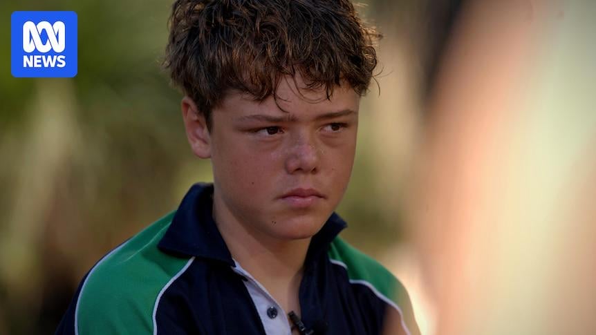 Austin Appelbee's Triple Zero call to save family swept out to sea at Geographe Bay released