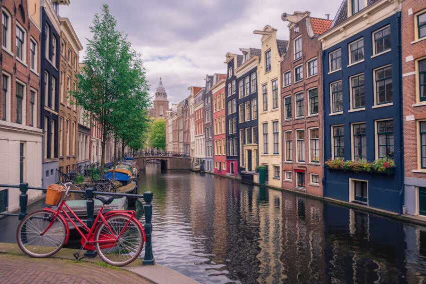 Netherlands Joins Denmark, Germany, France, Italy, UK And More Countries In Europe,
Vietnam Airlines,
