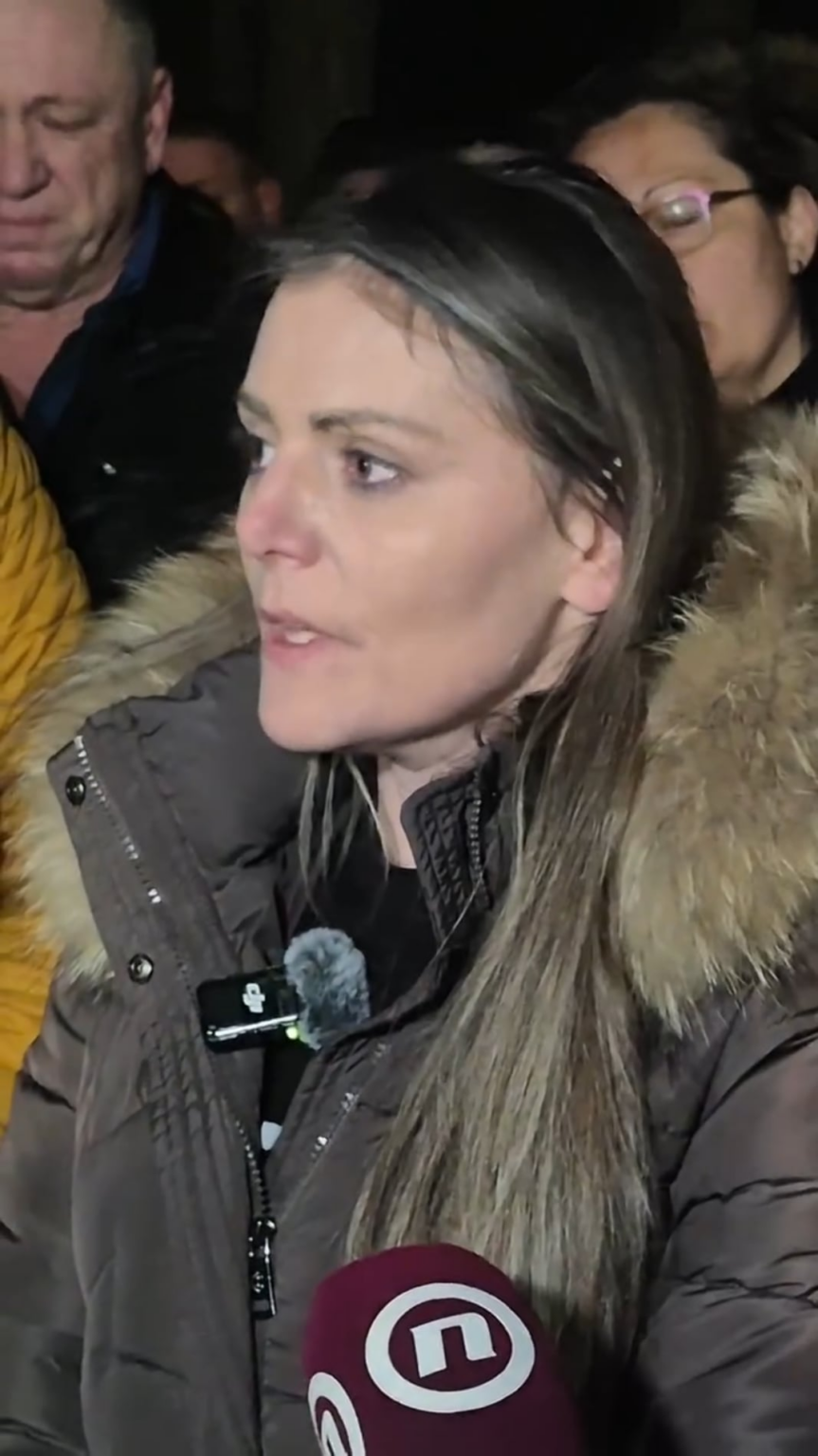 From last night's protest of Čačan in front of the hospital after the death of the girl