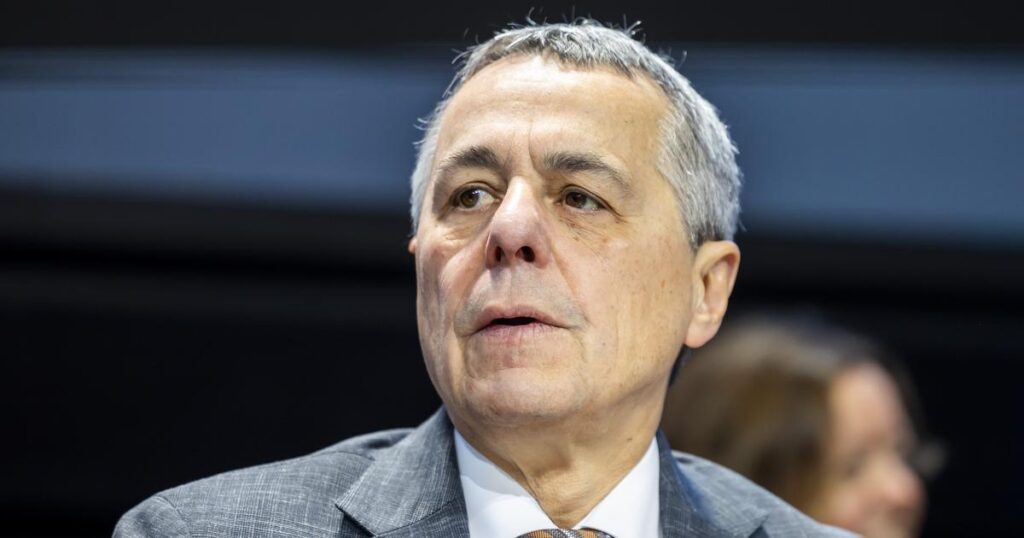 25 Swiss lawyers charge federal councillor Cassis for complicity in genocide in Gaza at the ICC