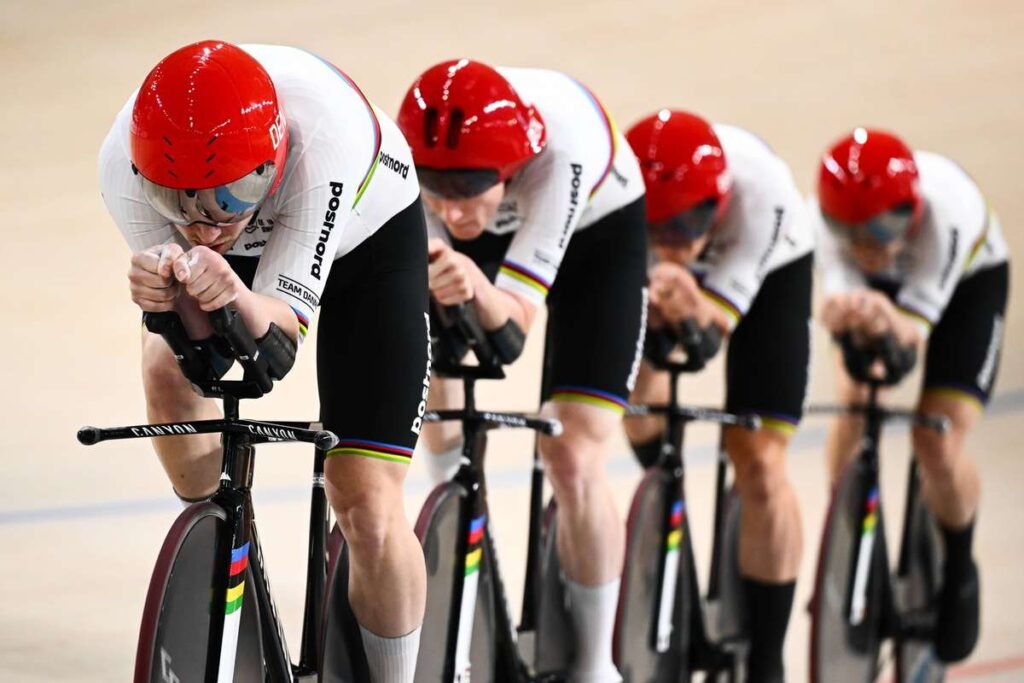 Denmark set new world record to defend European Championship title in 4000m pursuit