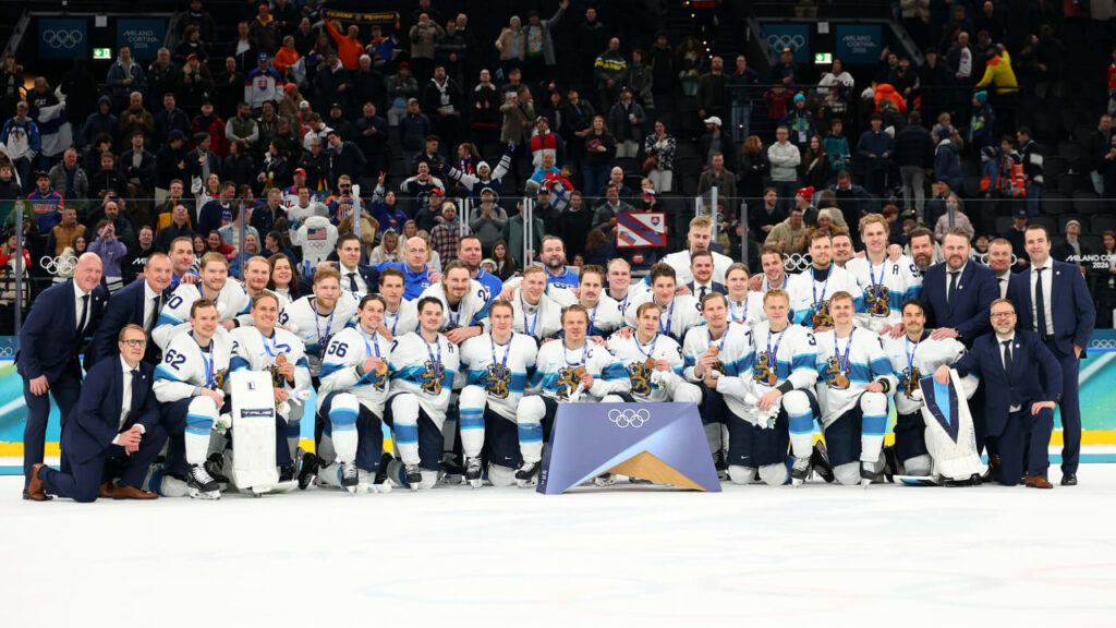 Finland pulls away from Slovakia to win Olympic bronze medal Finland pulls away from Slovakia to win Olympic bronze medal