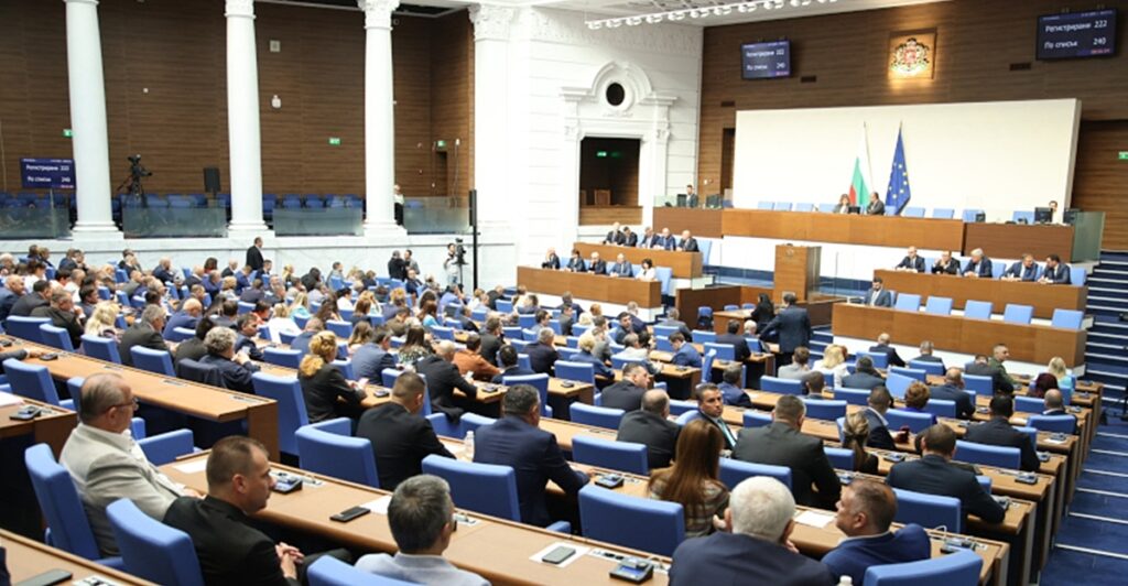 Bulgaria’s Parliament votes to slash polling stations in non-EU countries – The Sofia Globe