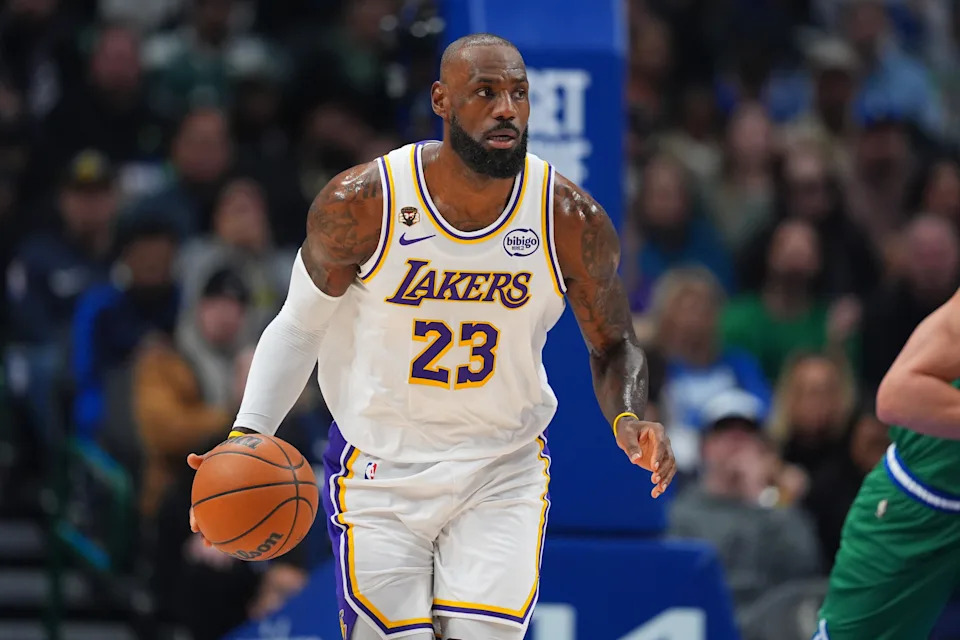 LeBron James will reportedly finish the season with the Lakers.