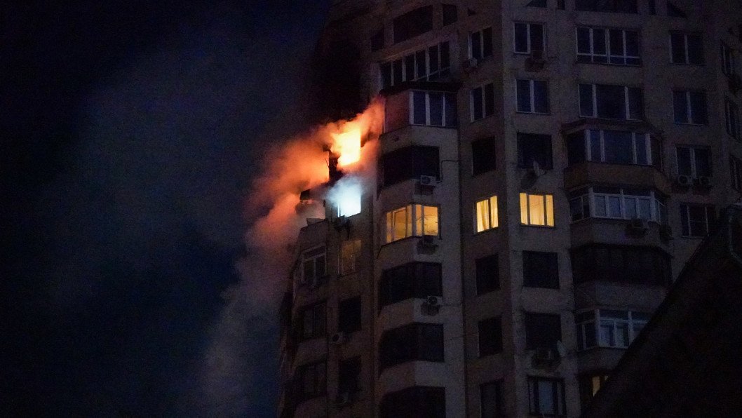 Russia Freezes Ukrainian Cities as It Bombards Power Grid Ahead of NATO Chief Visit