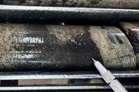 Strickland Metals’ core photograph from a diamond drill hole in the centre of the Gap Zone, shows 2m of semi-massive zinc sulphide from 517m depth, with pyrite and magnetite, featuring zinc assaying 4.8 per cent.