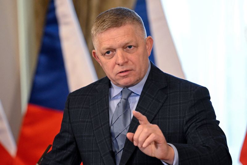 Slovakia threatens to stop electricity to Ukraine unless Kyiv resumes piping Russian oil