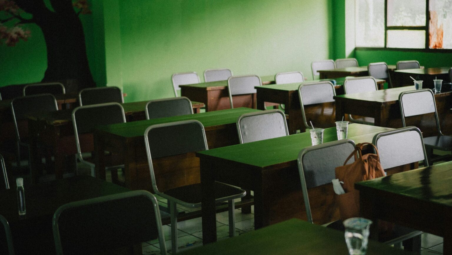 Poland’s Schools Are Being Recast To Produce Modern-Day Pavlik Morozovs ━ The European Conservative