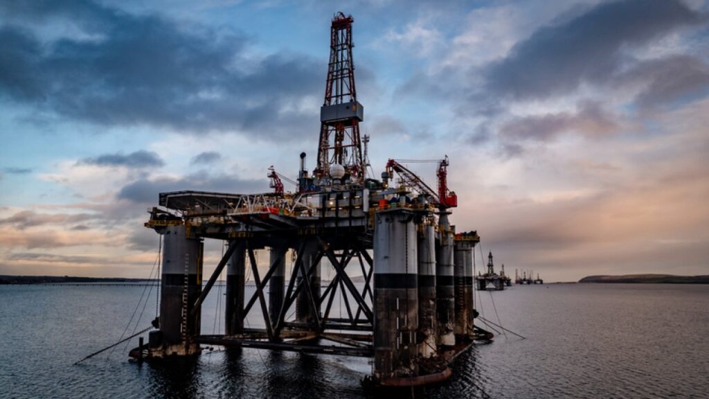 Oil Prices Remain Stable Amid Geopolitical Realignment Oil Prices Remain Stable Amid Geopolitical Realignment