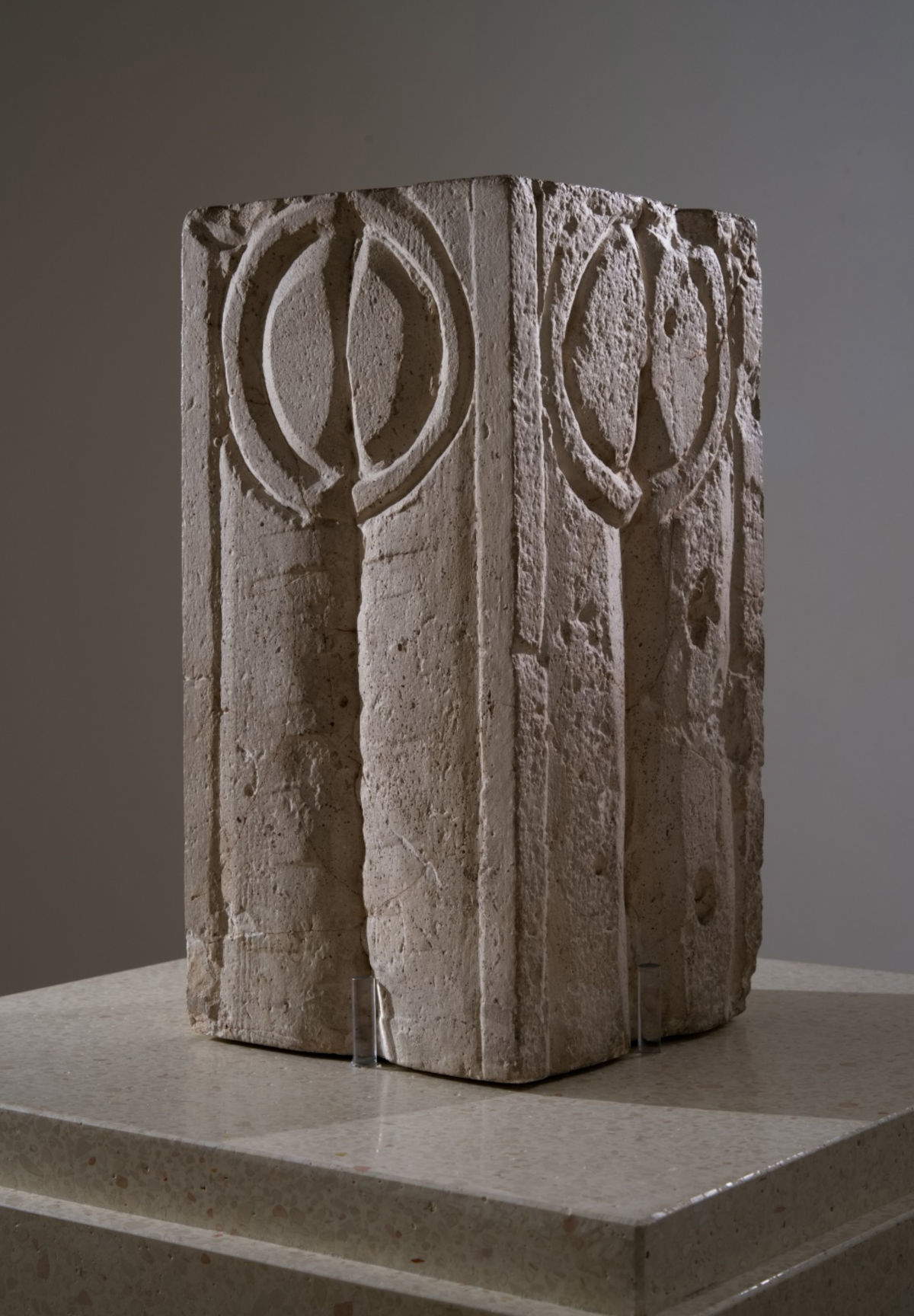 Constantin Brâncuși, Model of the Pillar of the Kiss Gate (Plaster, 33 × 16.5 × 17 cm, unsigned, undated; Bucharest, National Art Museum of Romania) © Succession Brancusi/Siae. Photo credits: Camil Iamandescu