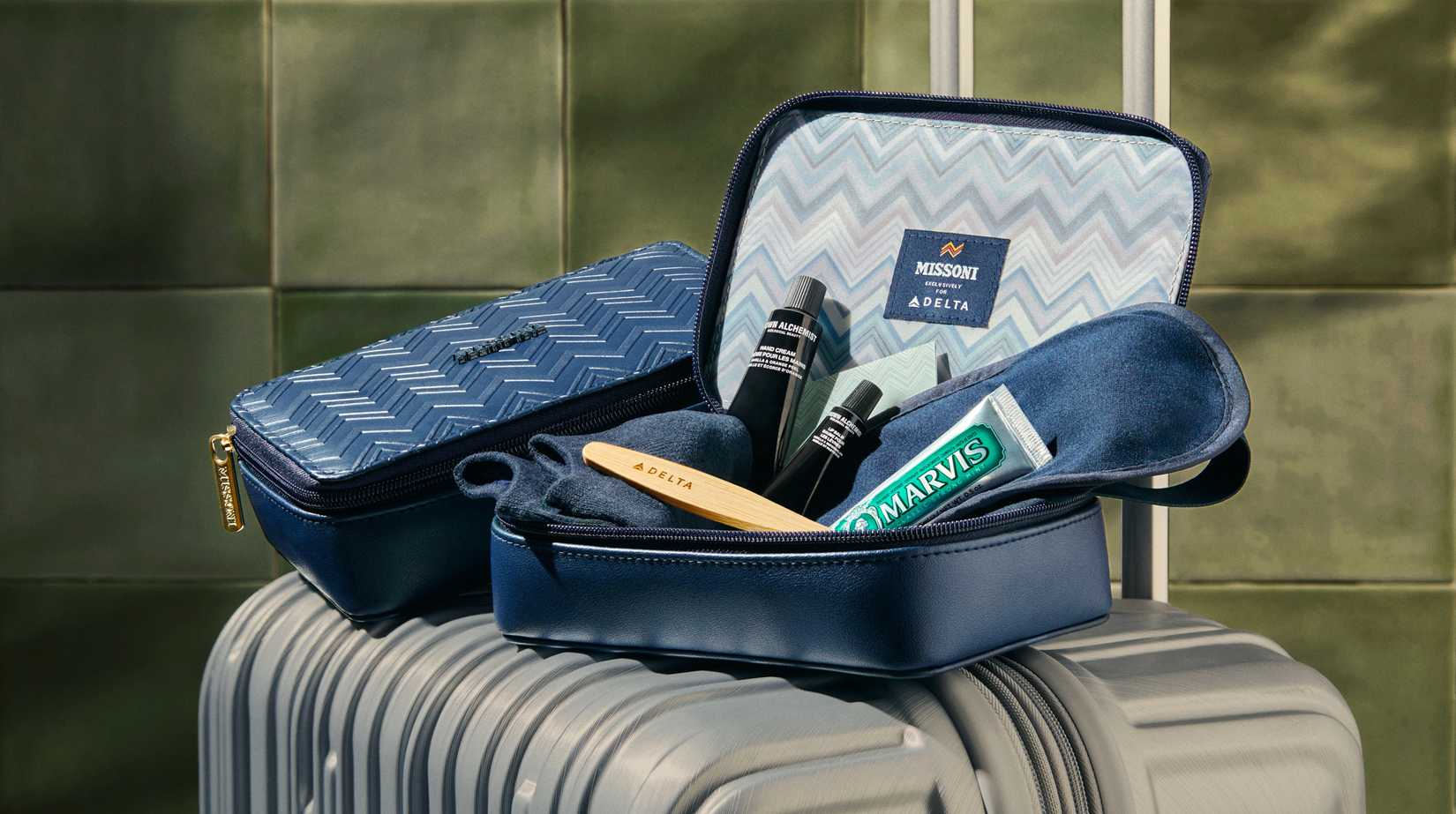 Delta One amenity kit