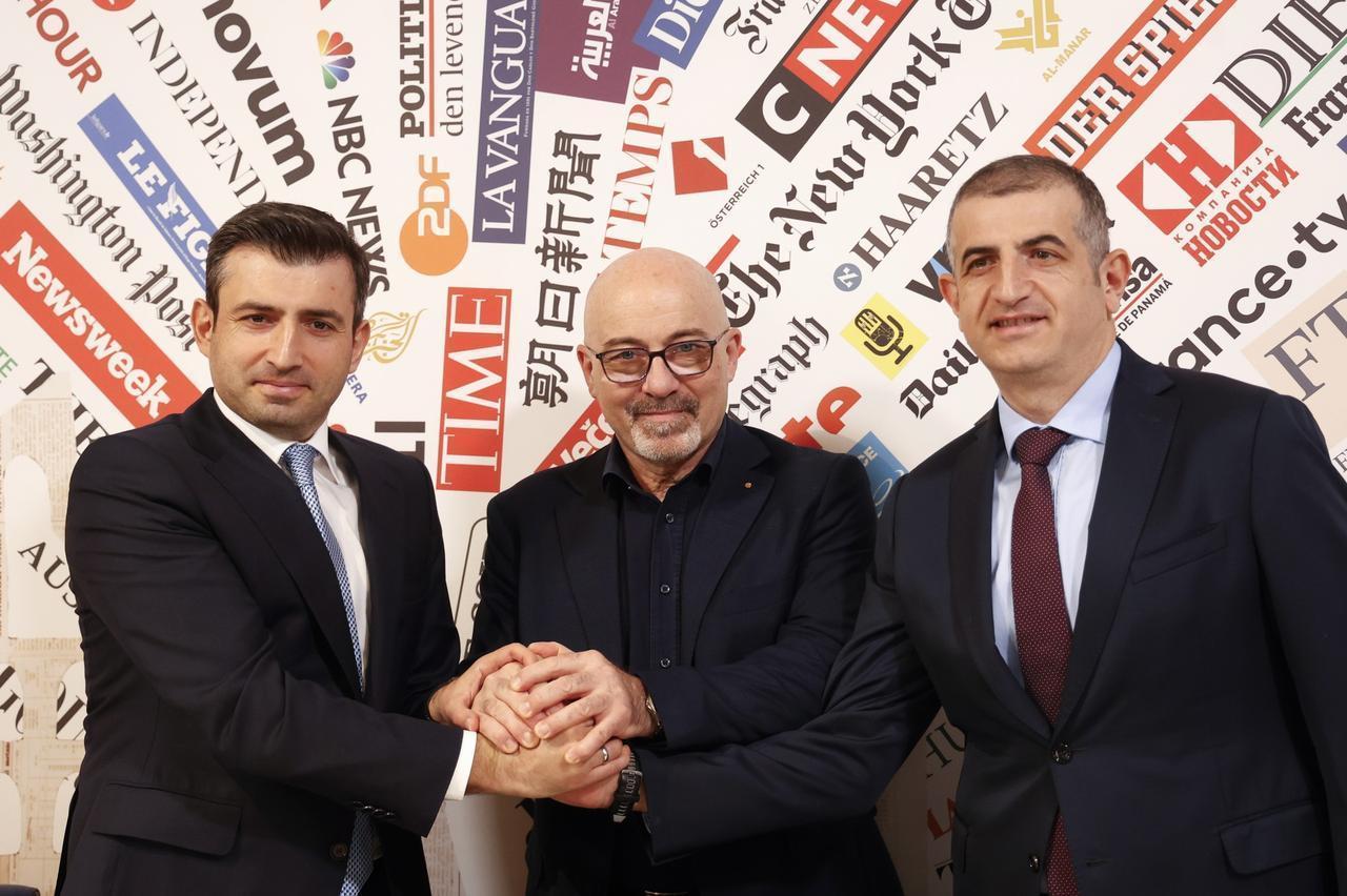 Baykar's Chairman Selcuk Bayraktar (L), Leonardo's CEO Roberto Cingolani (C) and Baykar's CEO Haluk Bayraktar (R) attend press conference at the Italian Foreign Press Association headquarters in Rome, Italy, March 6, 2025. (AA Photo)