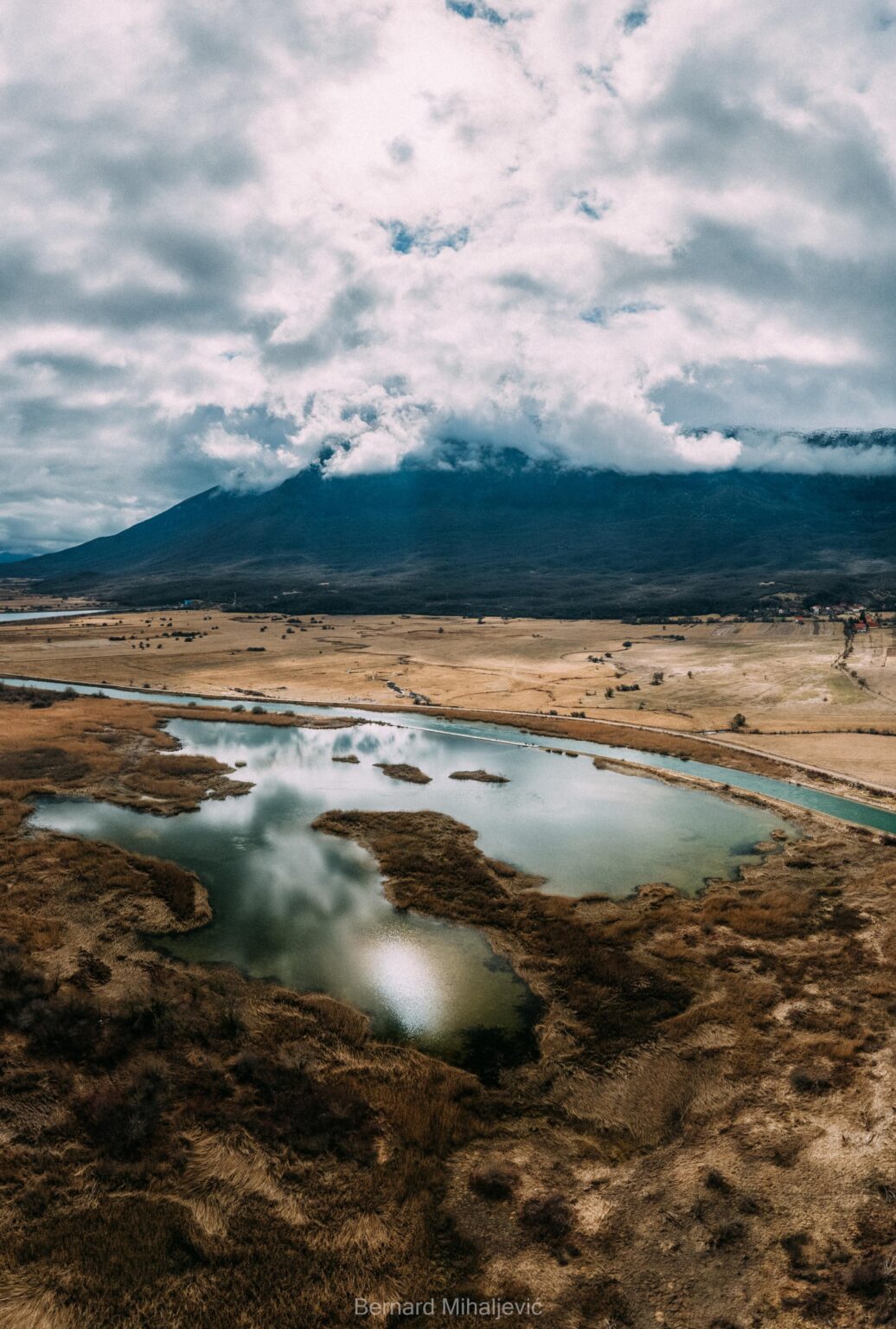Kamesnica and Lake Lipsko near Livno.