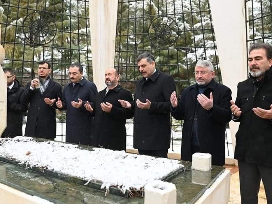 It was revealed that the new Minister of Internal Affairs, Mustafa Çiftçi, commemorated Atıf from İskip, who was hanged by Atatürk, at his grave.