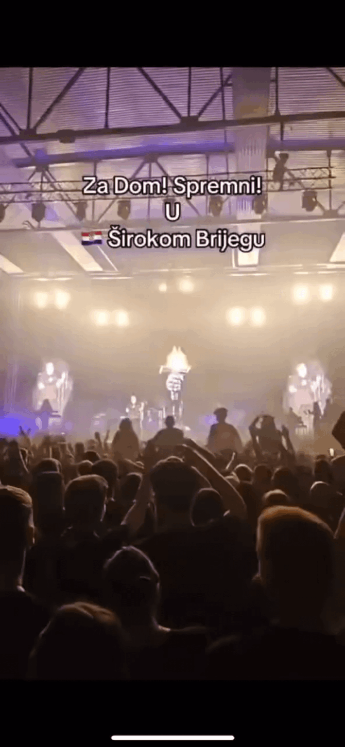 Nazi salute at Thompson concert