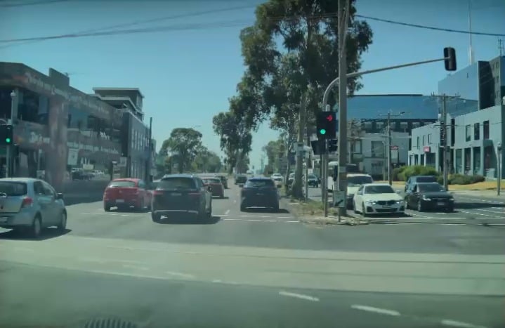 Cutting across three lanes of Bell St traffic on your bike is definitely a decision.