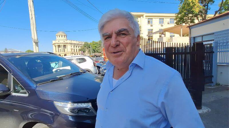He was sent to court for allegedly obtaining land worth 50 million euros in Iași using a false will of an American / "He is part of a group that illegally obtained 20,000 hectares at the national level" - sources