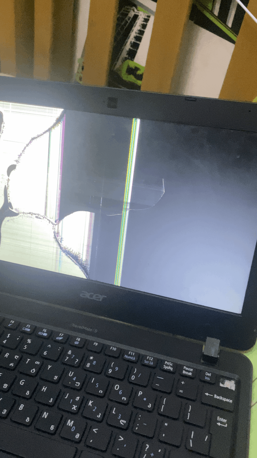 Is there anyone somewhere in Sanzona who can fix this for me cheaply?