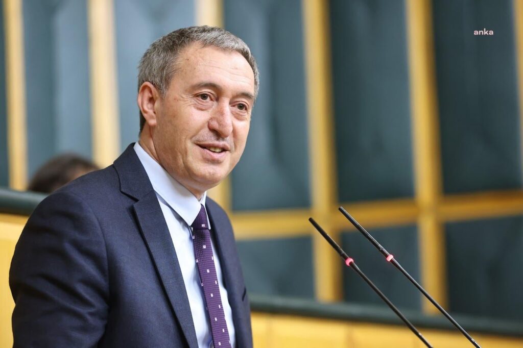 DEM member Tuncer Bakırhan: "The day Abdullah Öcalan was captured is a dark day for the Kurds. The Turks lost that day, and the Kurds also lost." February 15 is a conspiracy against Öcalan