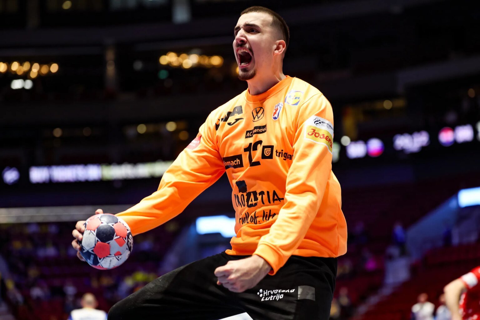 Croatia edge Slovenia in handball derby, keep semi-final push on track