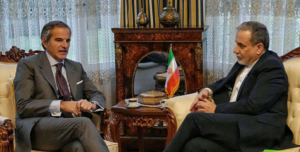 Diwan English logo against white