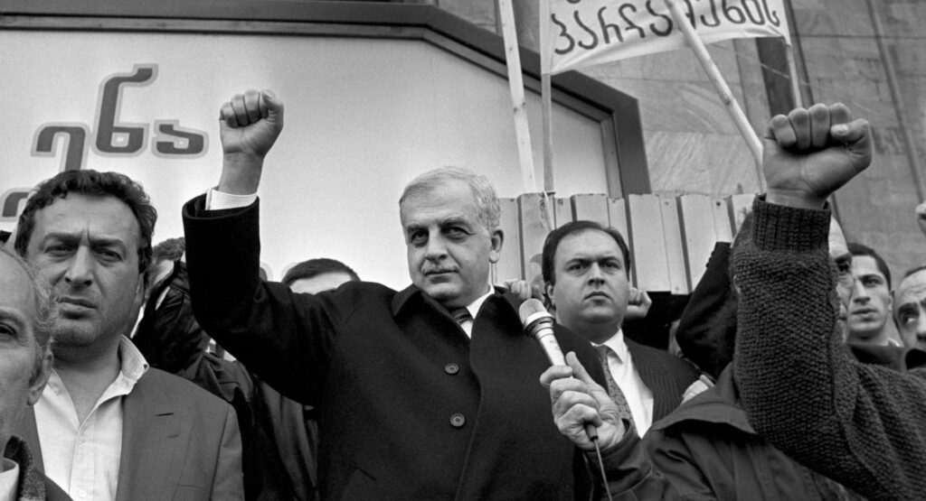 Carnegie Global logo