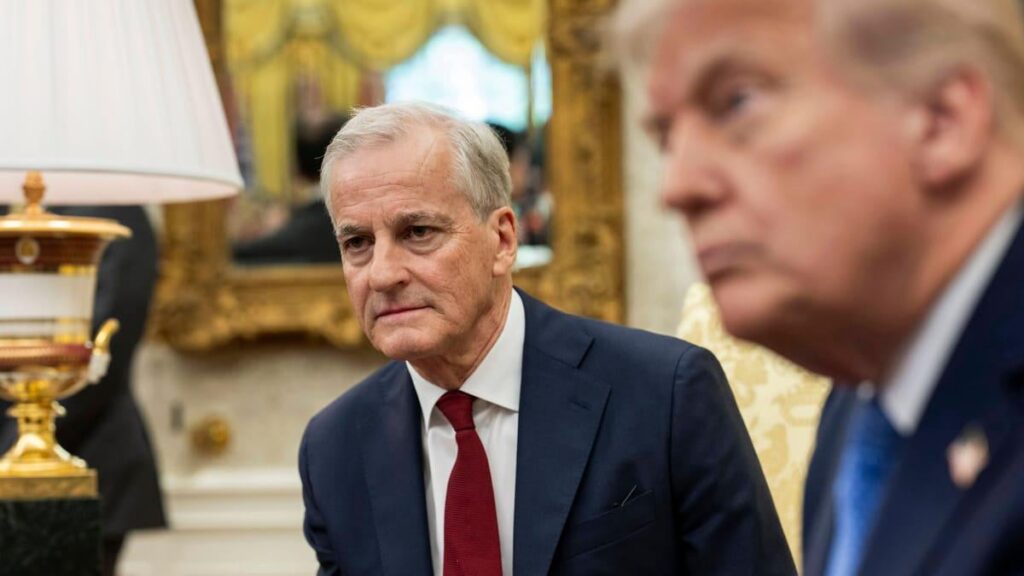 Trump writes text message to Norway's head of government