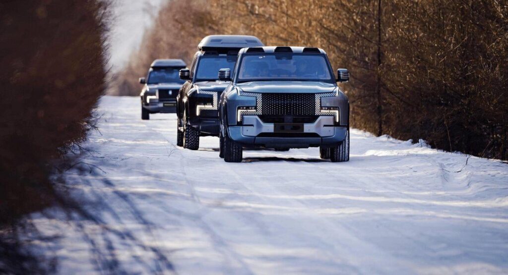 ​Poland Enforces Ban on Chinese Cars in Military Over Espionage Concerns | Defense Express