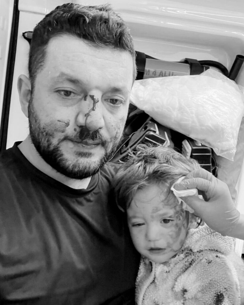 In Yalova, a family who introduced themselves as "tribal members" attacked a father and his 14-month-old daughter waiting in the pita queue with a stick. The little girl's skull was broken and her father's nose was broken in the attack.