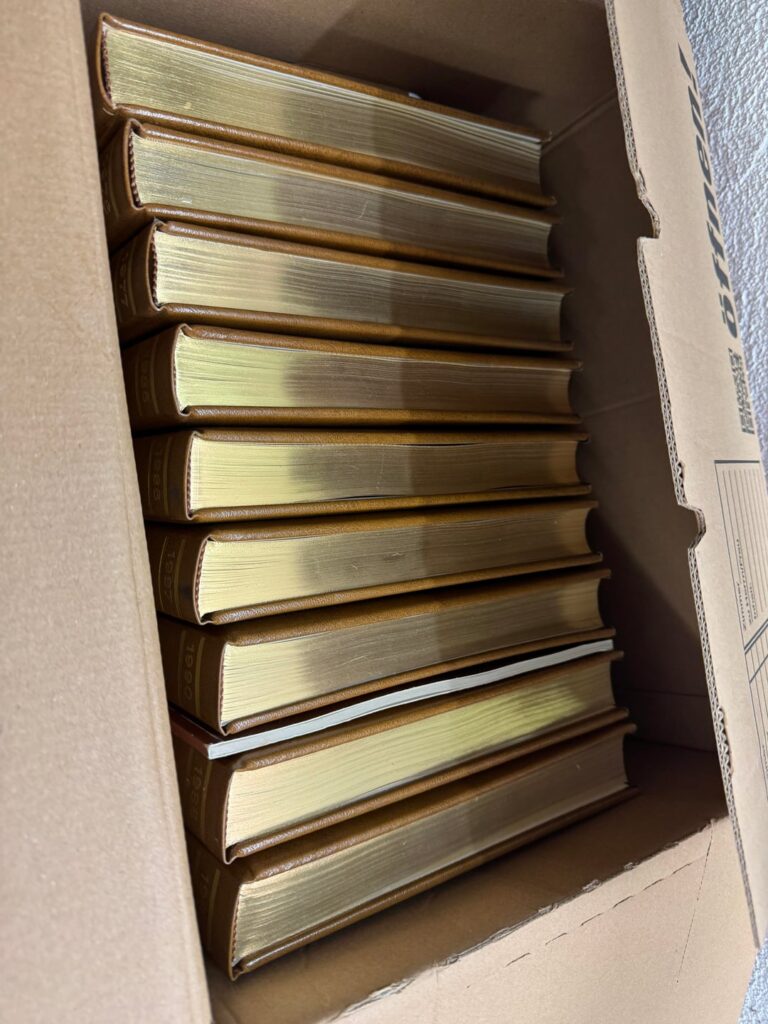 Weltpanorama books 3 full boxes