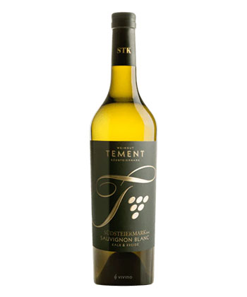Weingut Tement ‘Kalk & Kreide’ Sauvignon Blanc 2024 is one of the best Sauvignon Blancs from Austria.