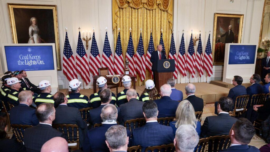 USA trivializes greenhouse gases: horror and anger after Donald Trump's climate club