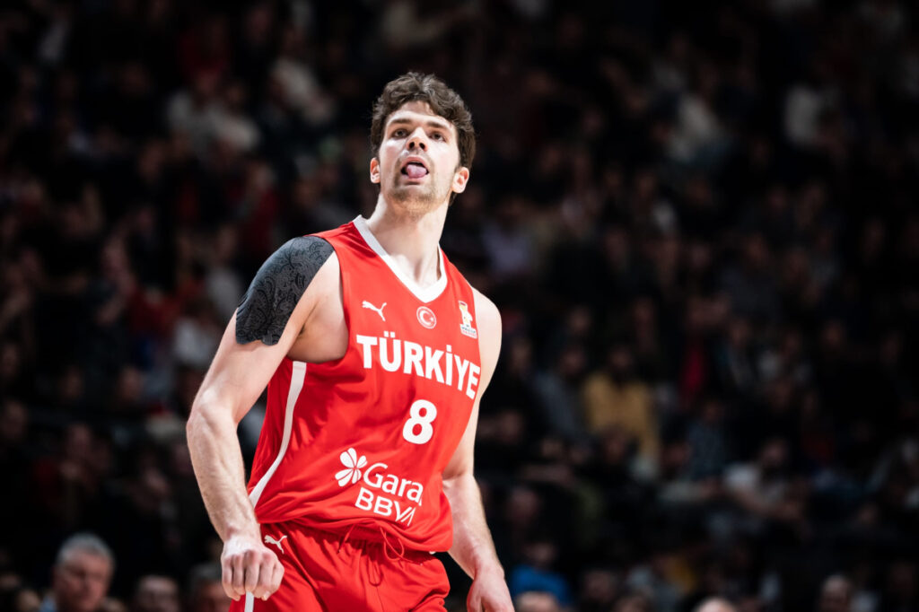 Tarik Biberovic leads Turkiye to crucial win against Serbia