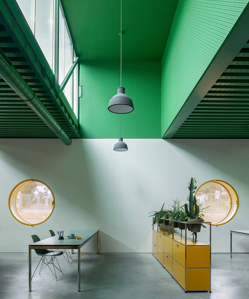 Agrosemillas Offices Impepinable Studio